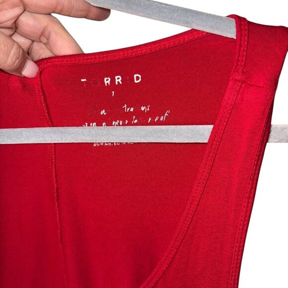 Torrid Red Tank Top Super Blessed & Dog Obsessed Graphic Womens Size 1 Oversized - Picture 3 of 4